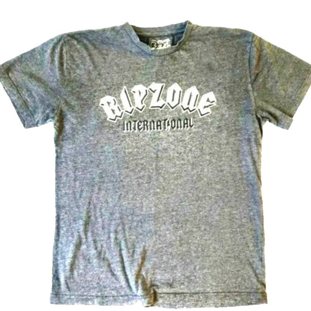 👠 5 for $25 RIPZONE GREY TEE SIZE MEDIUM